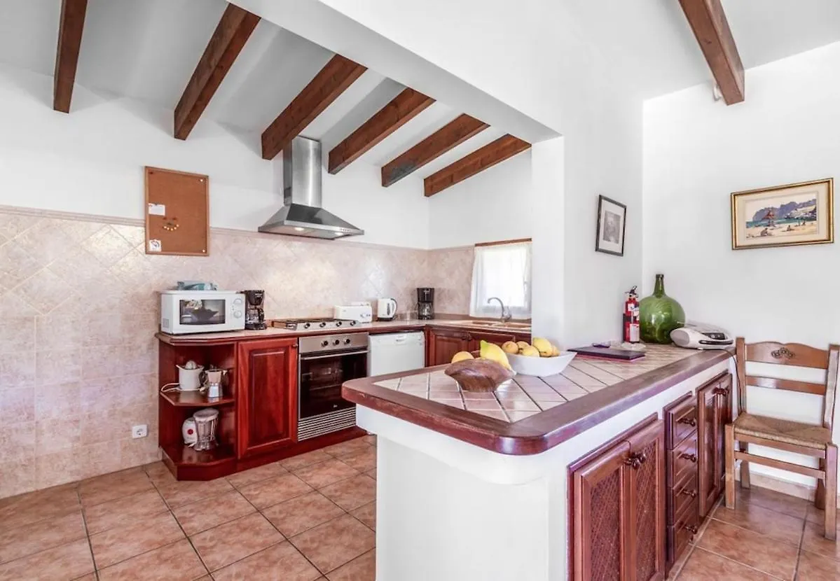 Beautiful Villa In The Countryside Near Pollensa By Renthousing Польенса